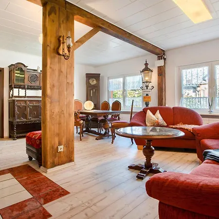 Haus Zur Sonnenblume Feriehus Bugewitz