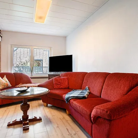 Haus Zur Sonnenblume Feriehus Bugewitz