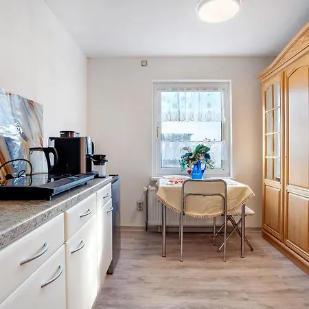 Haus Zur Sonnenblume Feriehus Bugewitz